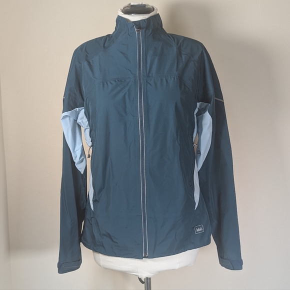 REI Jackets & Blazers - 🌧️ REI Event Waterproof Jacket - Ready to Conquer the Rain! 🌧️